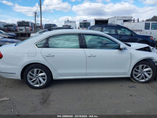 1VWBA7A31JC022416 Volkswagen Passat 2.0t Se
