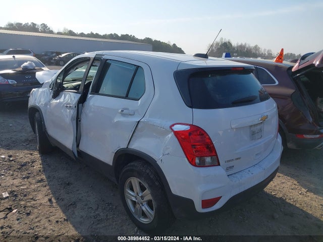 Chevrolet TRAX LS 2019 3GNCJNSB2KL187793 Image 3