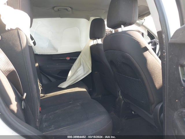 Chevrolet TRAX LS 2019 3GNCJNSB2KL187793 Image 8