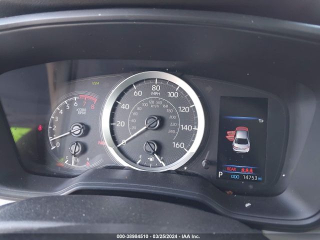 5YFHPMAE4NP381428 Toyota COROLLA LE