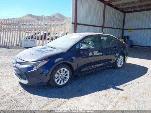 5YFHPMAE4NP381428 Toyota COROLLA LE