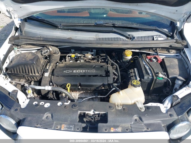 Chevrolet Sonic Lt Auto 2014 1G1JC5SH7E4144889 Image 10