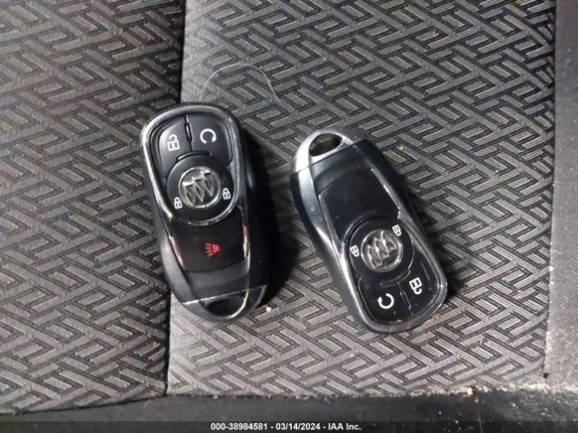 W04GU8SX6J1117499 Buick Regal Tourx Preferred