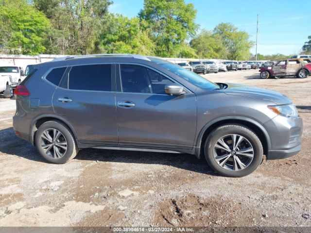 JN8AT2MT2KW266930 Nissan ROGUE SV
