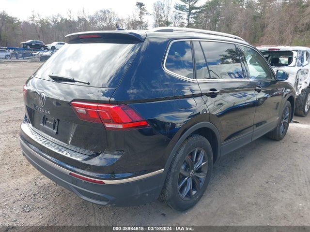 3VV3B7AX4PM122302 Volkswagen Tiguan 2.0t Se