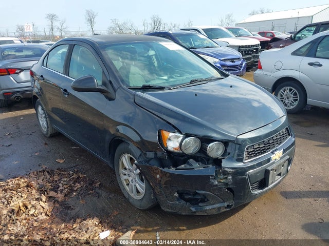 Chevrolet Sonic Lt Auto 2015 1G1JC5SH3F4187126 Image 6