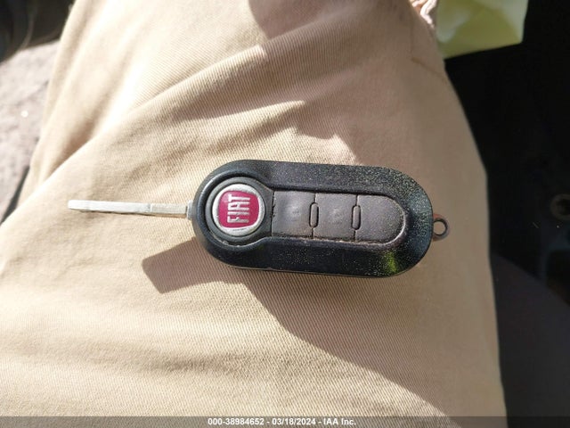 2012 FIAT 500 3C3CFFAR0CT196593 Photo 10