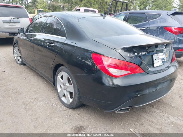 Mercedes-Benz CLA 250 2015 WDDSJ4EB2FN275863 Image 3