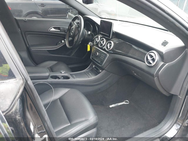 Mercedes-Benz CLA 250 2015 WDDSJ4EB2FN275863 Image 5
