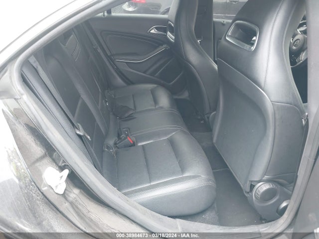 Mercedes-Benz CLA 250 2015 WDDSJ4EB2FN275863 Image 8