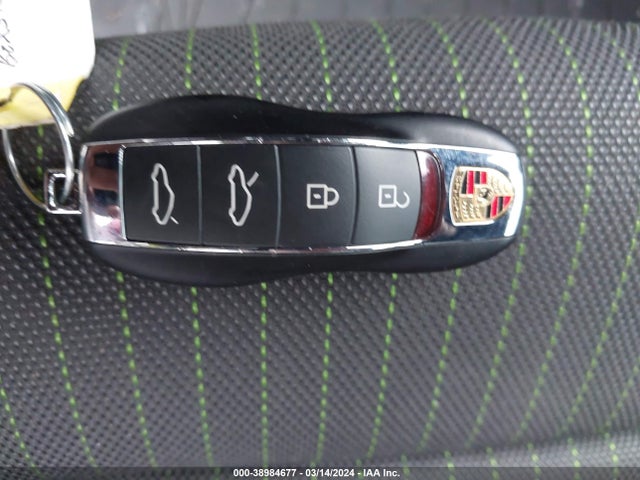 2021 PORSCHE 718 BOXSTER WP0CA2A82MS210202 Photo 10