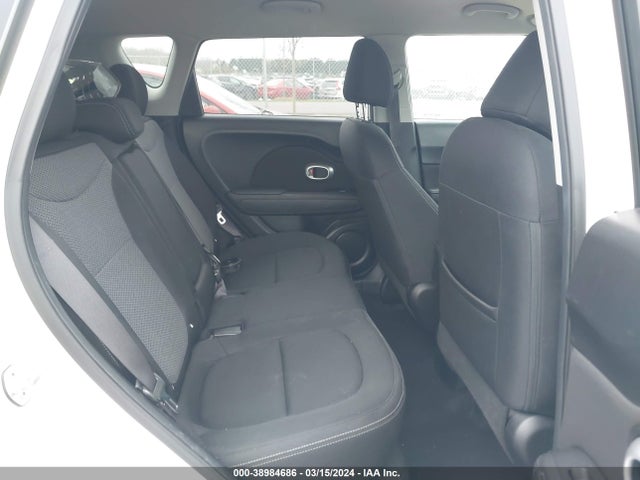 KIA SOUL + 2018 KNDJP3A57J7602530 Image 8