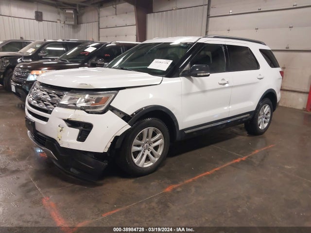 Ford EXPLORER XLT 2018 1FM5K8D82JGA25579 Image 2