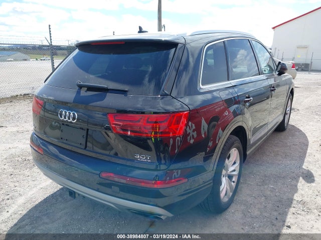 WA1LAAF75HD020571 Audi Q7 3.0t Premium