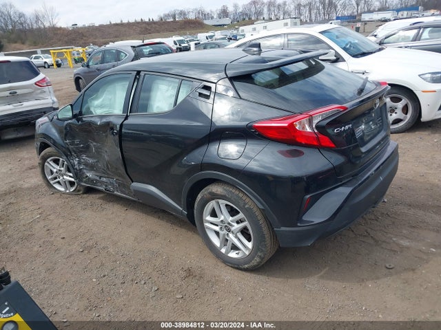 Toyota C-HR LE 2021 NMTKHMBX5MR118761 Image 3