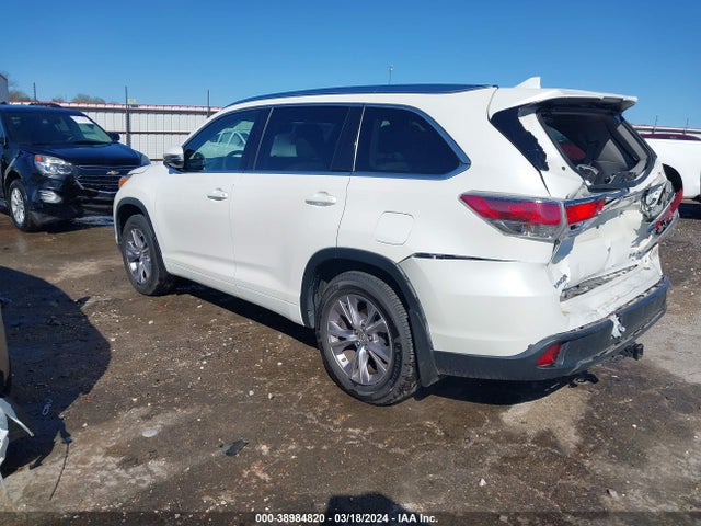 Toyota Highlander Xle V6 2014 5TDJKRFH2ES031884 Image 3