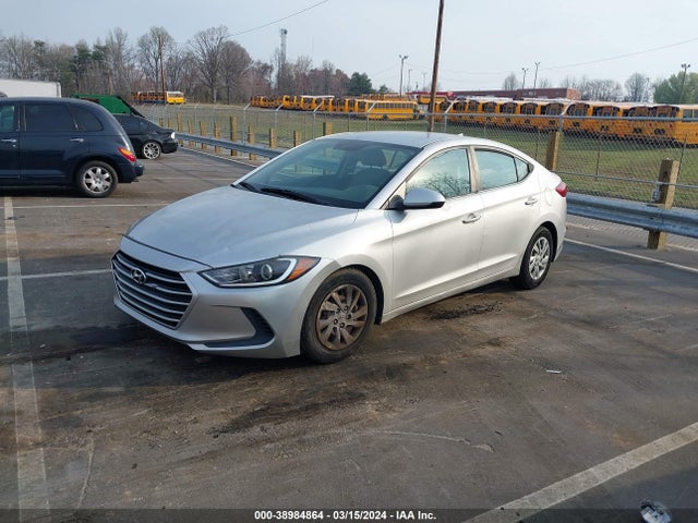 Hyundai ELANTRA SE 2017 KMHD74LFXHU117993 Image 2