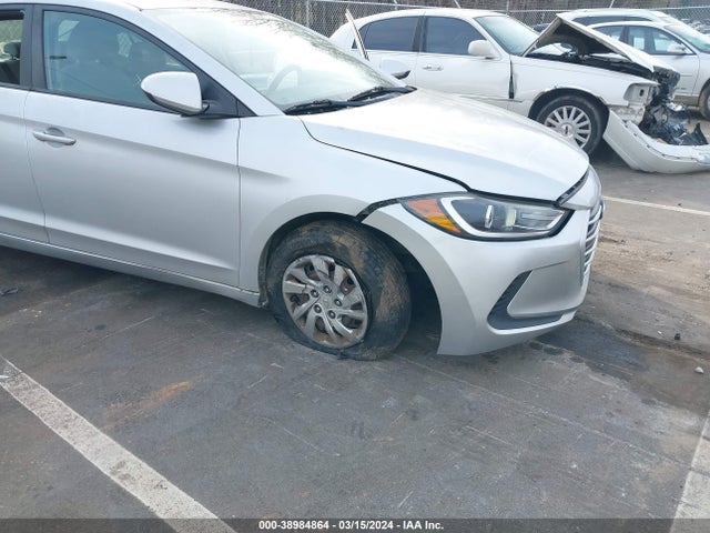 Hyundai ELANTRA SE 2017 KMHD74LFXHU117993 Image 6