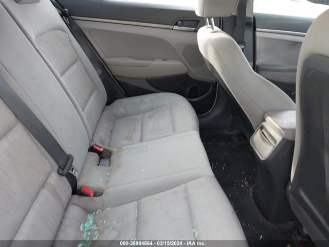 Hyundai ELANTRA SE 2017 KMHD74LFXHU117993 Image 8