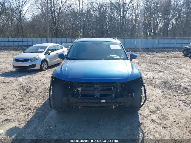 3VV3B7AX2JM044254 Volkswagen Tiguan 2.0t Se/2.0t Sel
