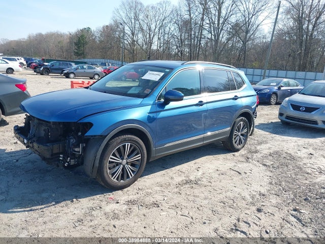 3VV3B7AX2JM044254 Volkswagen Tiguan 2.0t Se/2.0t Sel