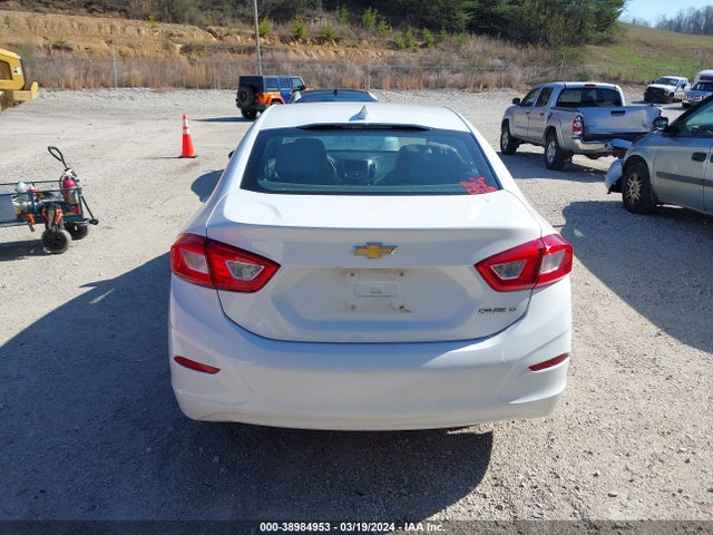 Chevrolet CRUZE LT 2019 1G1BE5SM7K7109520 Image 16