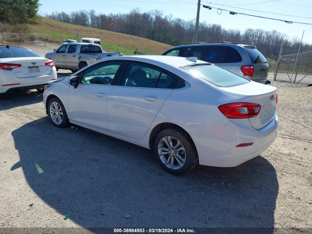 Chevrolet CRUZE LT 2019 1G1BE5SM7K7109520 Image 3