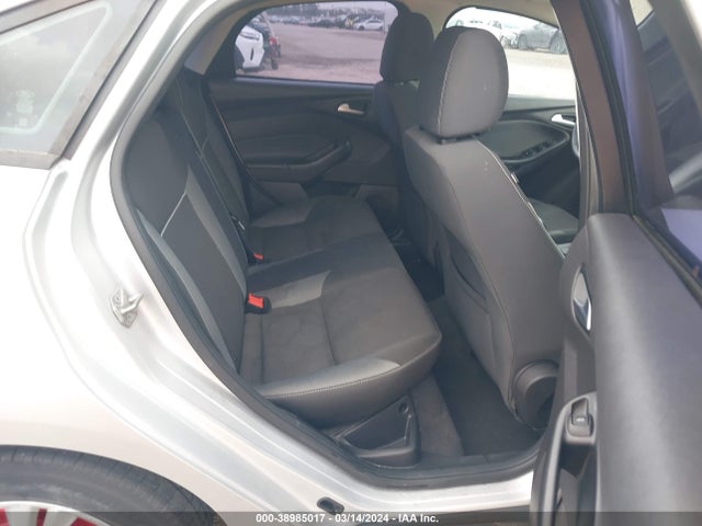 1FADP3F28EL143815 Ford FOCUS SE
