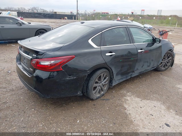 Nissan Altima 2.5 Sr 2018 1N4AL3AP8JC267742 Image 4
