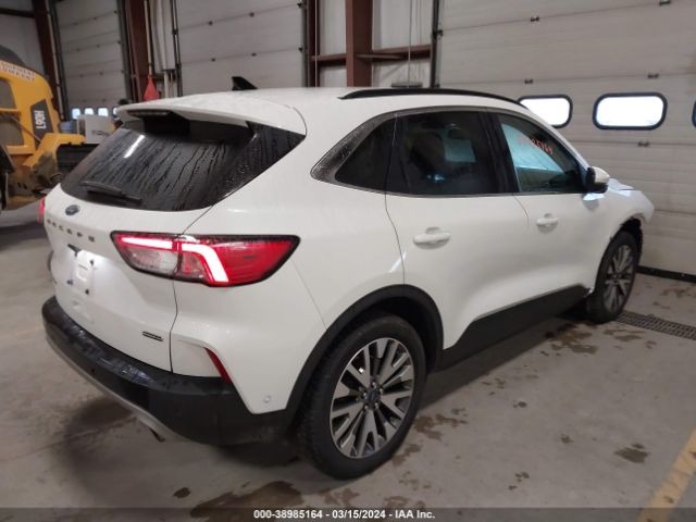 1FMCU9DZ5LUB01221 Ford Escape Titanium Hybrid