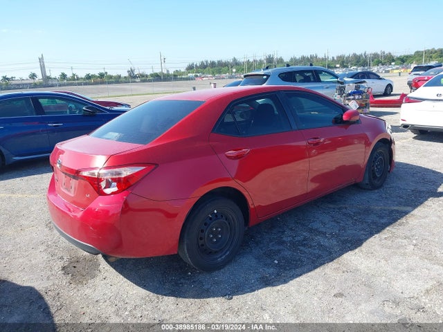 Toyota COROLLA LE 2018 5YFBURHE1JP741816 Image 4