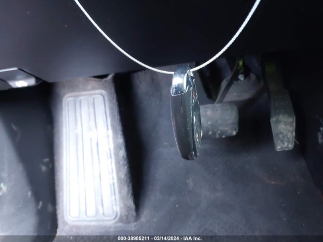 Chevrolet Traverse Ls 2018 1GNERFKW1JJ245716 Image 11