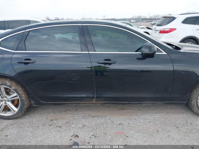 LVY982MK5JP030149 Volvo S90 T5 Momentum