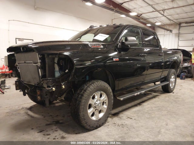 3C6UR5DJ9LG185213 RAM 2500 Big Horn  4x4 6'4 Box