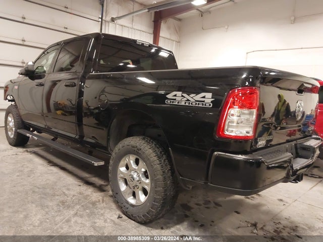 3C6UR5DJ9LG185213 RAM 2500 Big Horn  4x4 6'4 Box