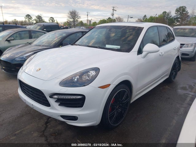 2013 PORSCHE CAYENNE WP1AD2A20DLA77653 Photo 1