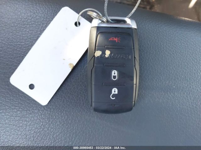 2020 RAM 1500 1C6SRECGXLN385960 Photo 10