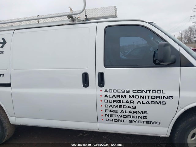 Chevrolet Express 2500 Work Van 2016 1GCWGAFF2G1235026 Image 13