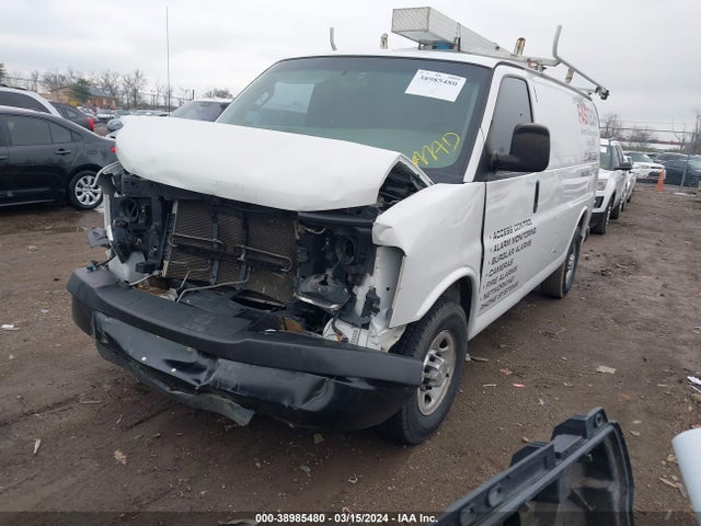 Chevrolet Express 2500 Work Van 2016 1GCWGAFF2G1235026 Image 2