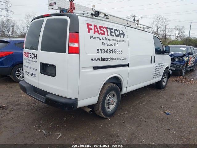 Chevrolet Express 2500 Work Van 2016 1GCWGAFF2G1235026 Image 4