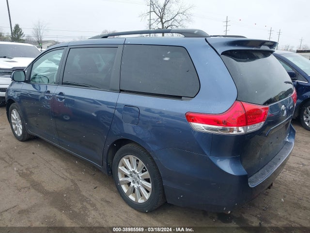 Toyota Sienna Xle 7 Passenger 2014 5TDDK3DC7ES092620 Image 3