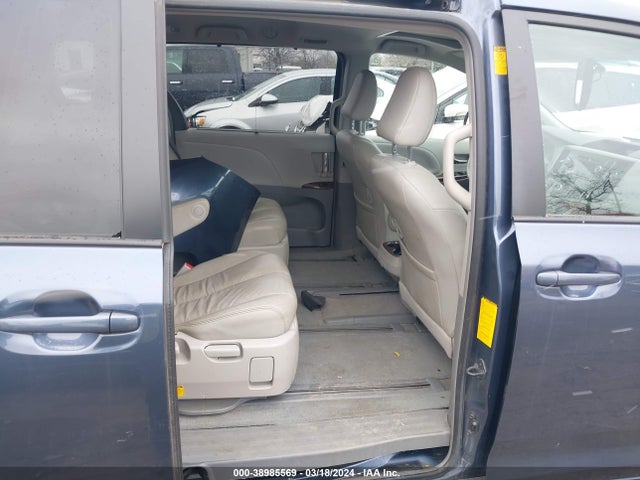 Toyota Sienna Xle 7 Passenger 2014 5TDDK3DC7ES092620 Image 8