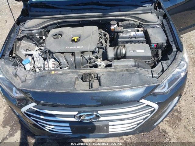 Hyundai ELANTRA SE 2018 5NPD74LF6JH215942 Image 10