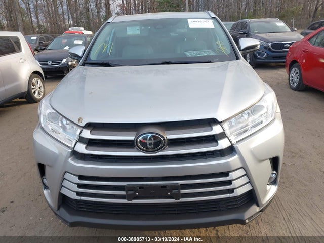 Toyota Highlander Xle 2018 5TDJZRFH5JS552376 Image 12