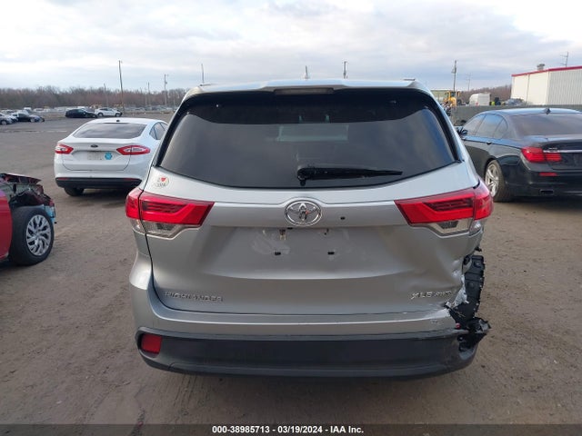 Toyota Highlander Xle 2018 5TDJZRFH5JS552376 Image 16