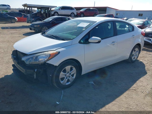 KIA FORTE LX 2015 KNAFX4A60F5433178 Image 2