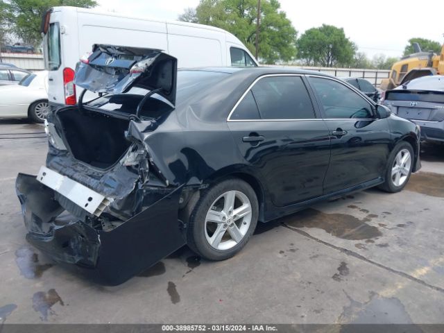 4T1BF1FK9EU359171 Toyota CAMRY SE