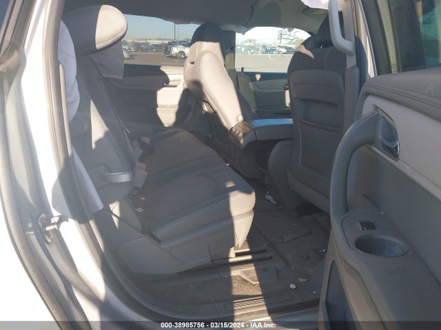 Chevrolet Traverse Ls 2017 1GNKRFED8HJ224370 Image 8