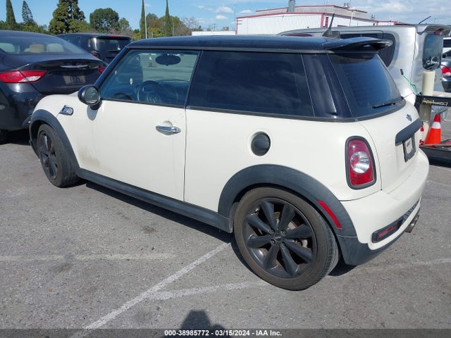 2012 MINI COOPER S WMWSV3C53CTY16350 Photo 2