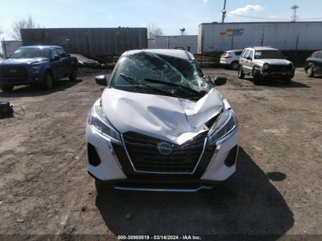 3N1CP5BV6NL498894 Nissan Kicks S Xtronic Cvt